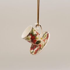 Pointsetta Teacup Ornament