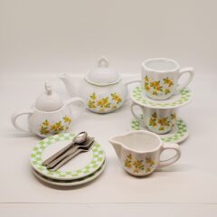 Children's Daffodil Tea Set