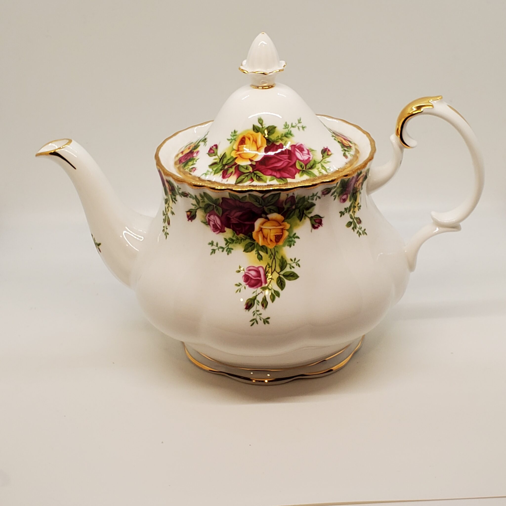 Old Country Rose Teapot - The Kate Pearl Tea Room